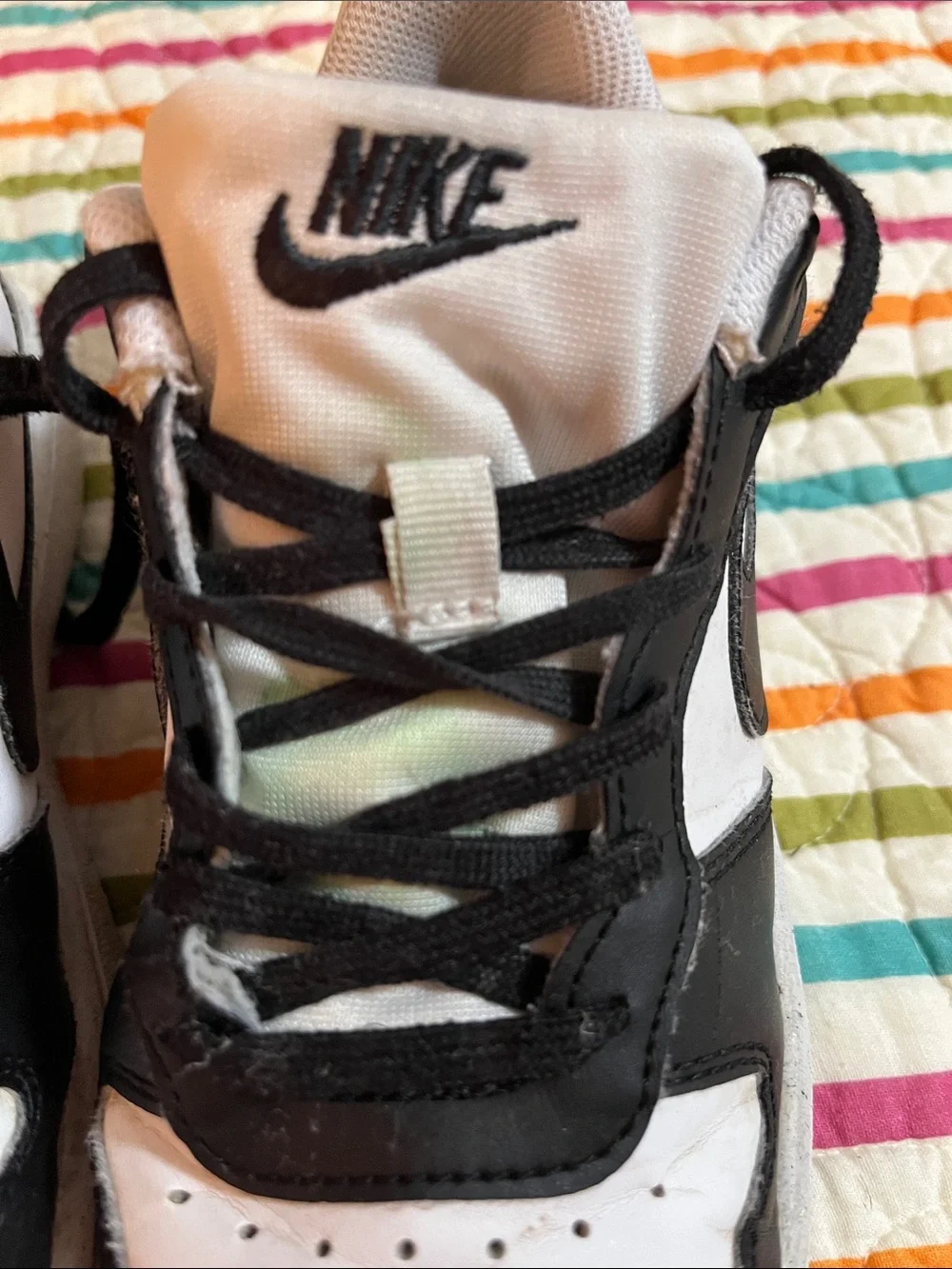 Nike youth, tennis shoes size 3 1/2